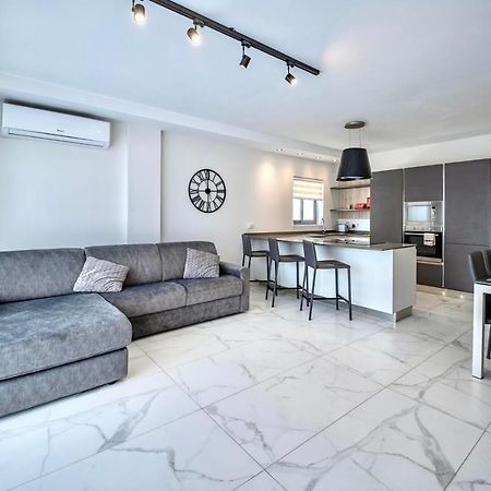 Seaside Luxury Apartment St. Paul's Bay Exteriér fotografie